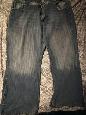 Men's Blue Washed Straight-Leg Jeans